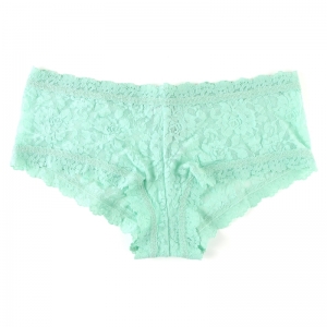  Mint sprig
