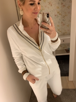 Colette Ecru